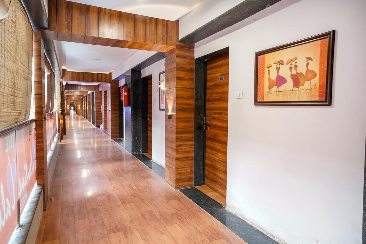 Fabhotel The Valentine - Udhna Road Σουράτ Εξωτερικό φωτογραφία