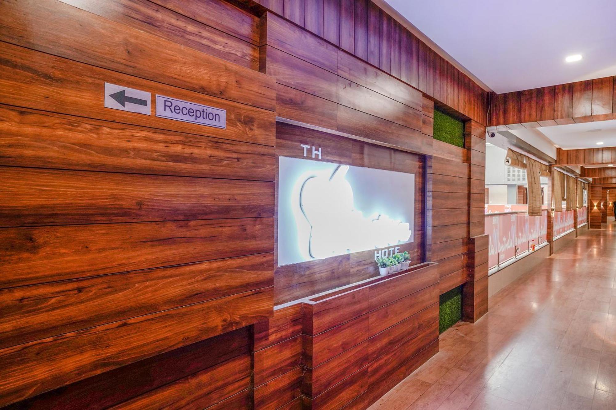 Fabhotel The Valentine - Udhna Road Σουράτ Εξωτερικό φωτογραφία